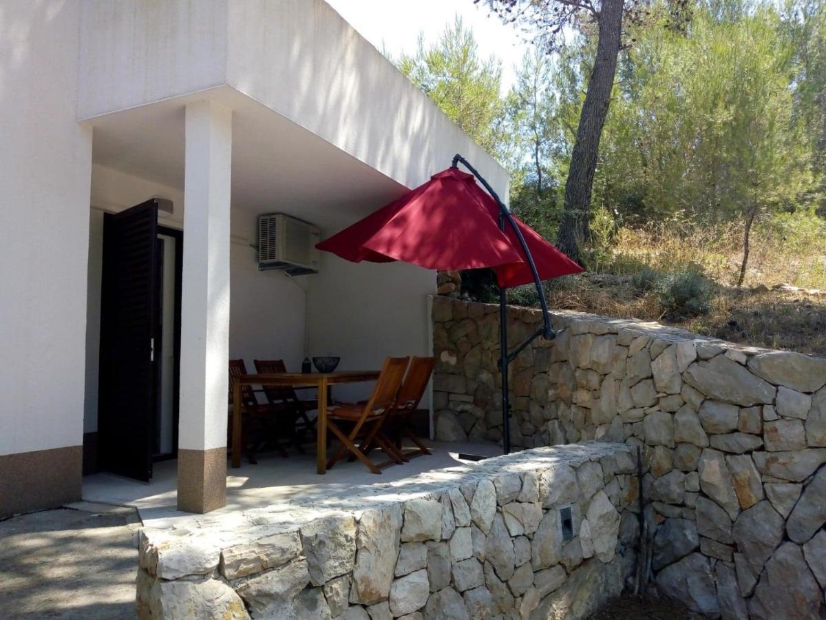Apartman Leo Nečujam Buitenkant foto
