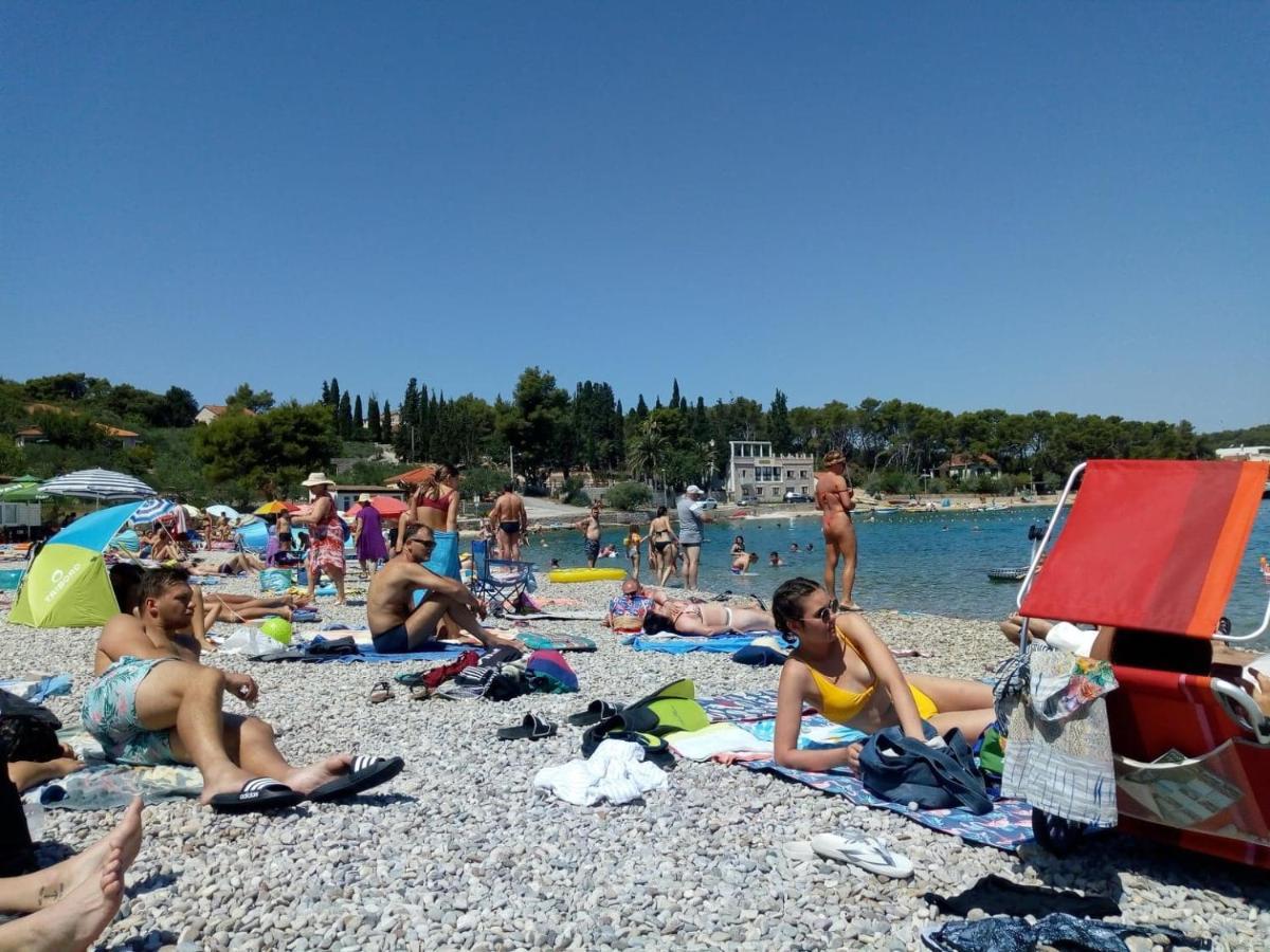 Apartman Leo Nečujam Buitenkant foto